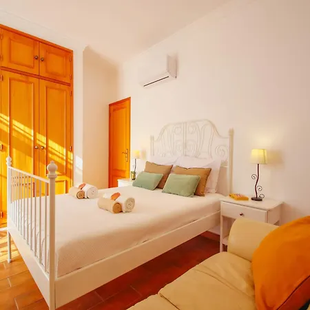 Charming With Private Pool * Albufeira