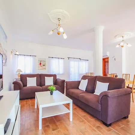 Villa In Albufeira Near Praia Dos Pescadores Villa Albufeira