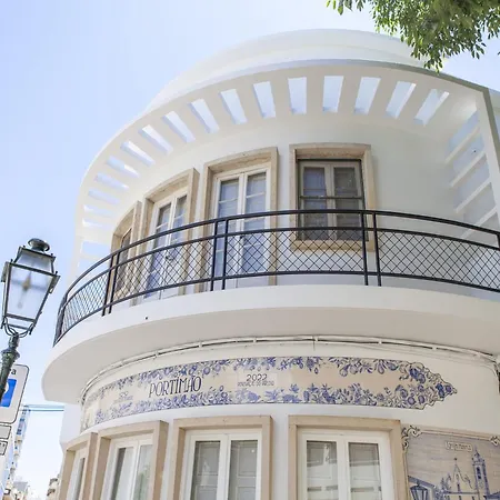 Villa In Albufeira Near Praia Dos Pescadores *